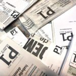 Postage des journaux : la France s&rsquo;interroge et alourdit la facture, la Suisse agit et la diminue