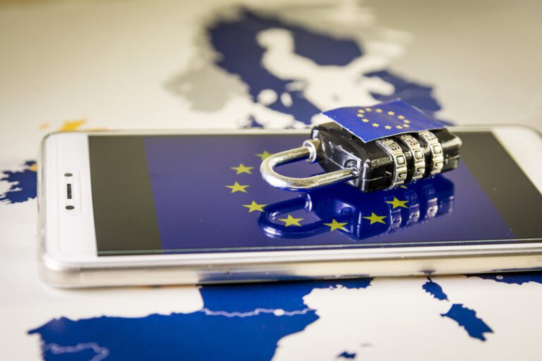 Padlock,Over,A,Smartphone,And,Eu,Map,,Symbolizing,The,Eu